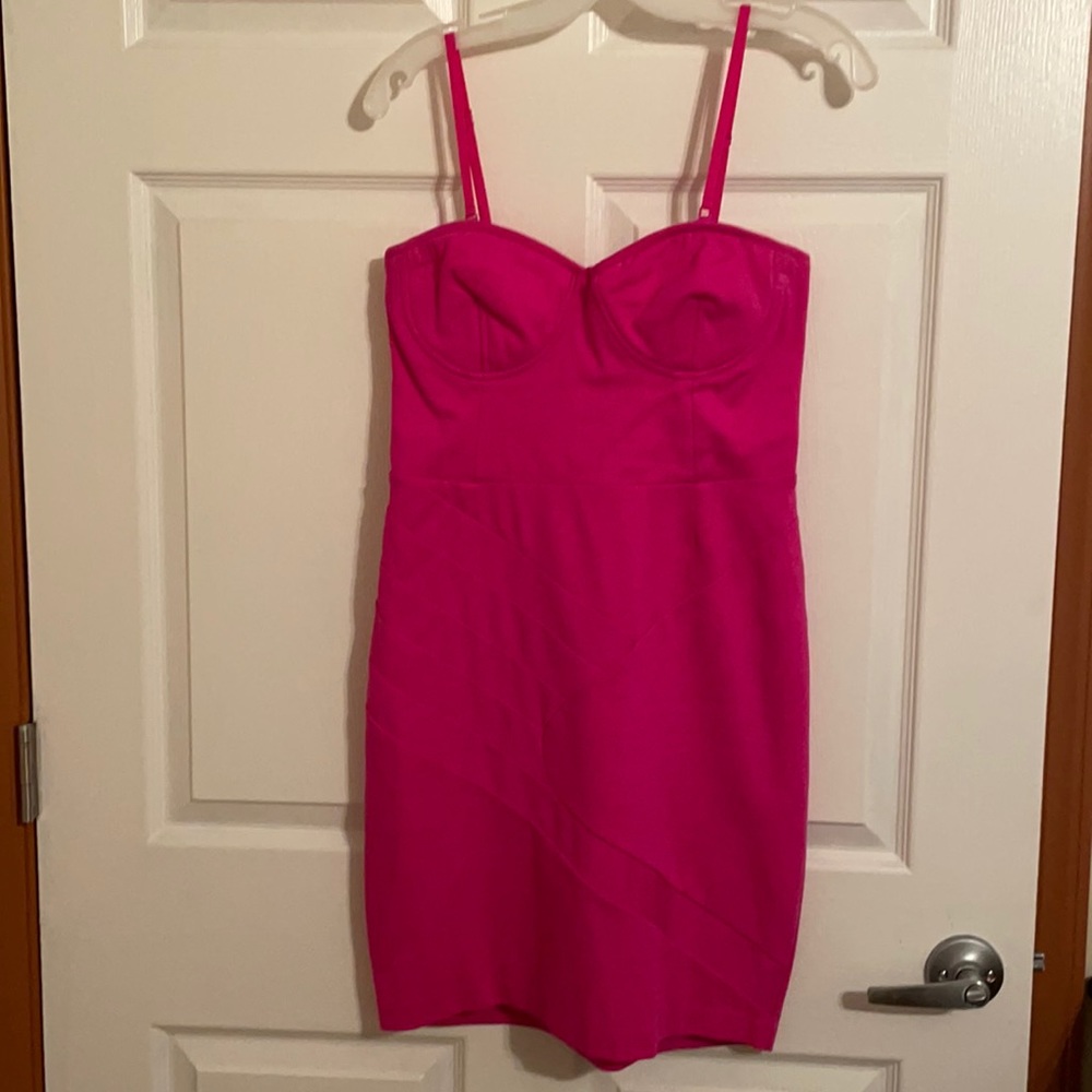 Express pink dress in beautiful condition! Size 8